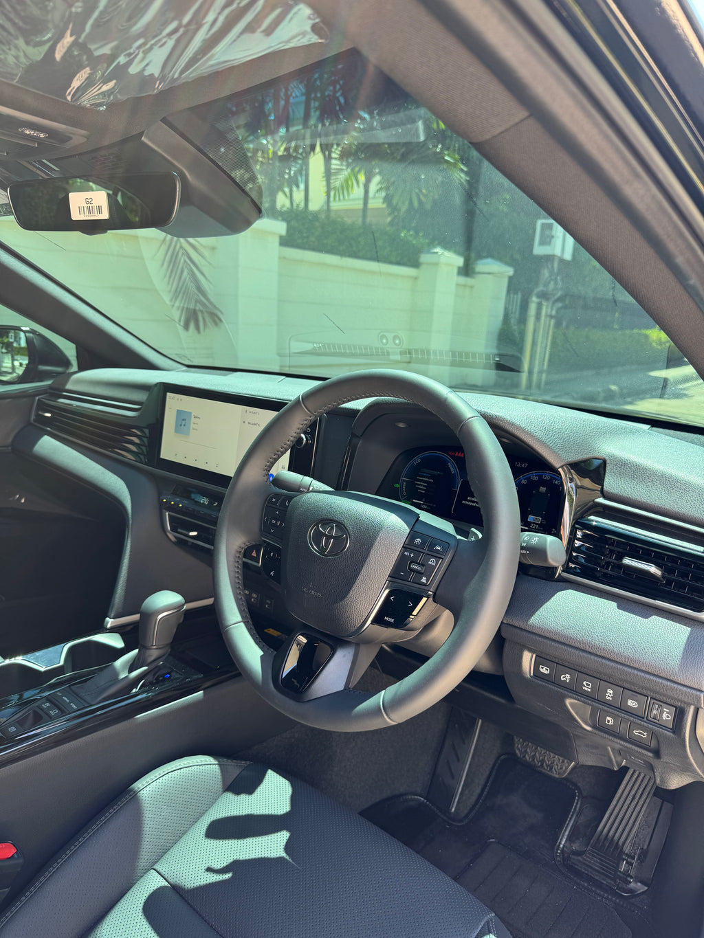 Toyota Camry Hybrid 2025