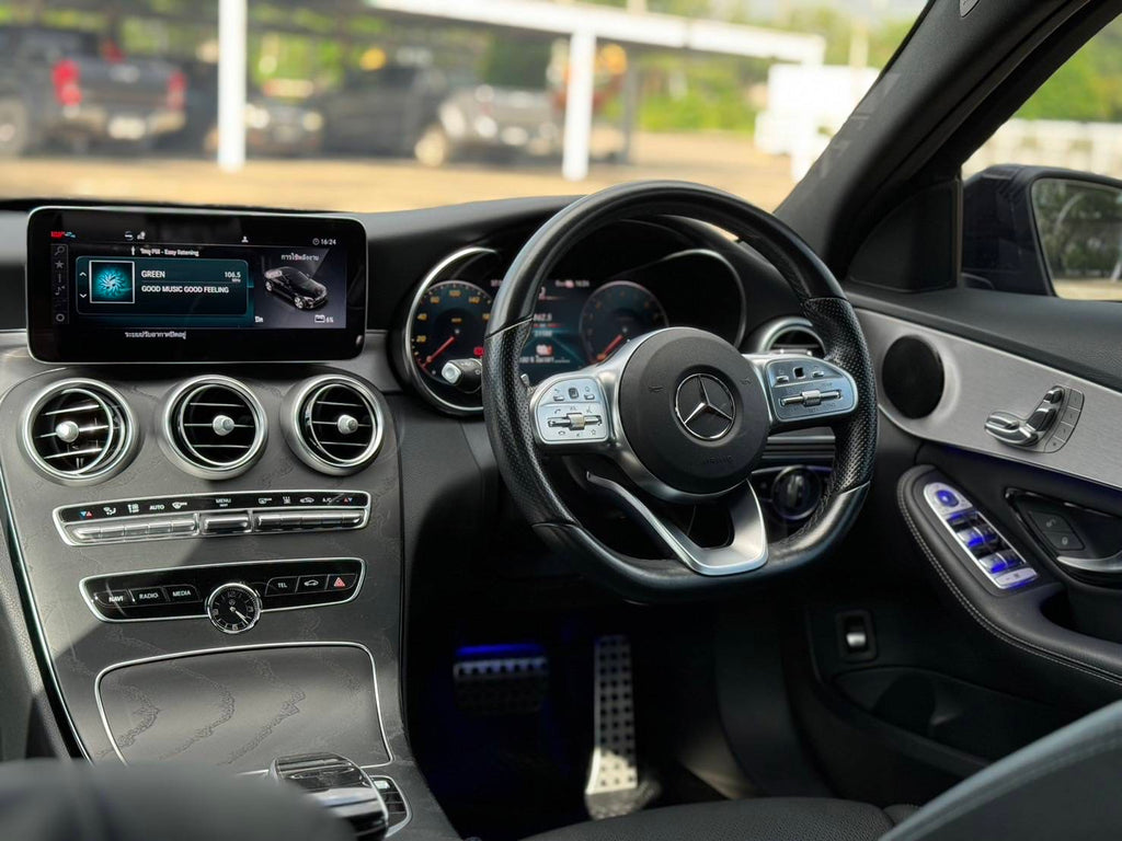 Mercedes Benz C300e